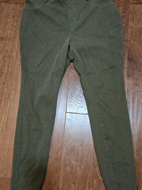 Time and Tru Olive Green Jeggings